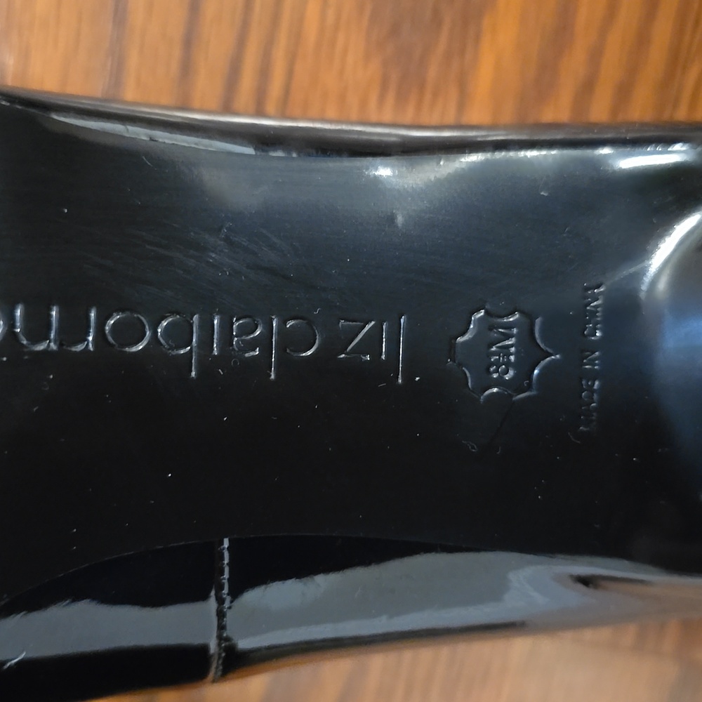 Liz Claiborne Faux Patent Leather Peep Toe Pumps - Picture 8 of 8
